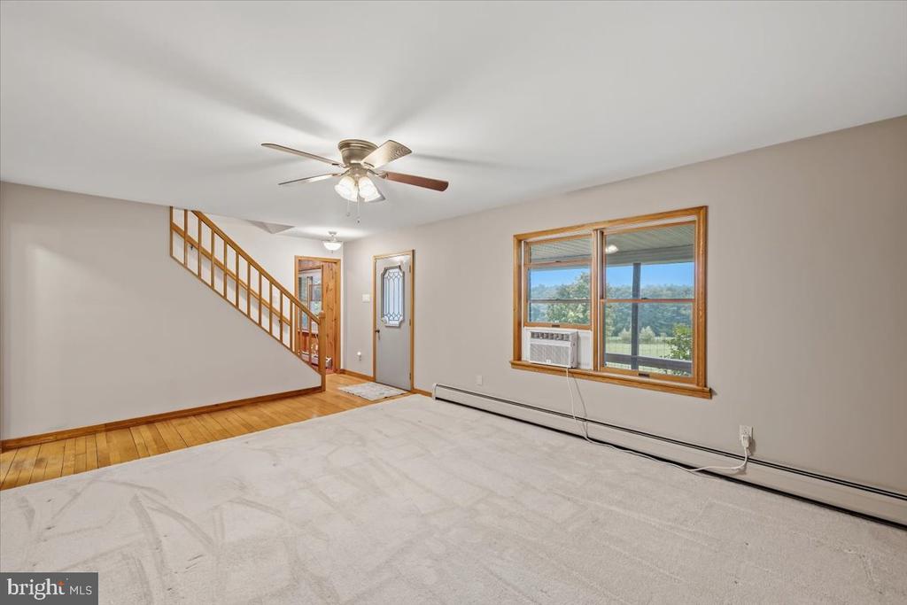 163 MULBERRY LANE