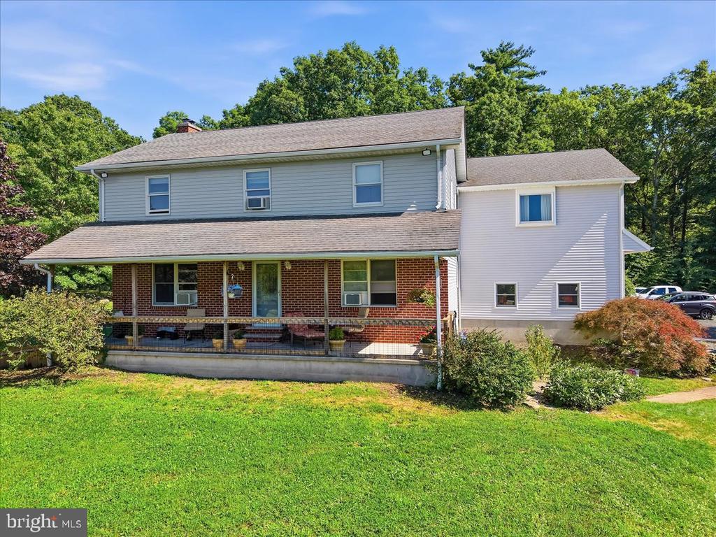 163 MULBERRY LANE