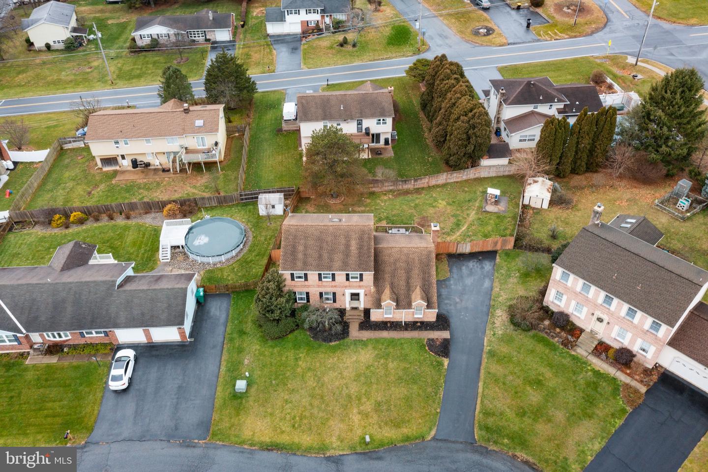 3495 Crestwood DRIVE