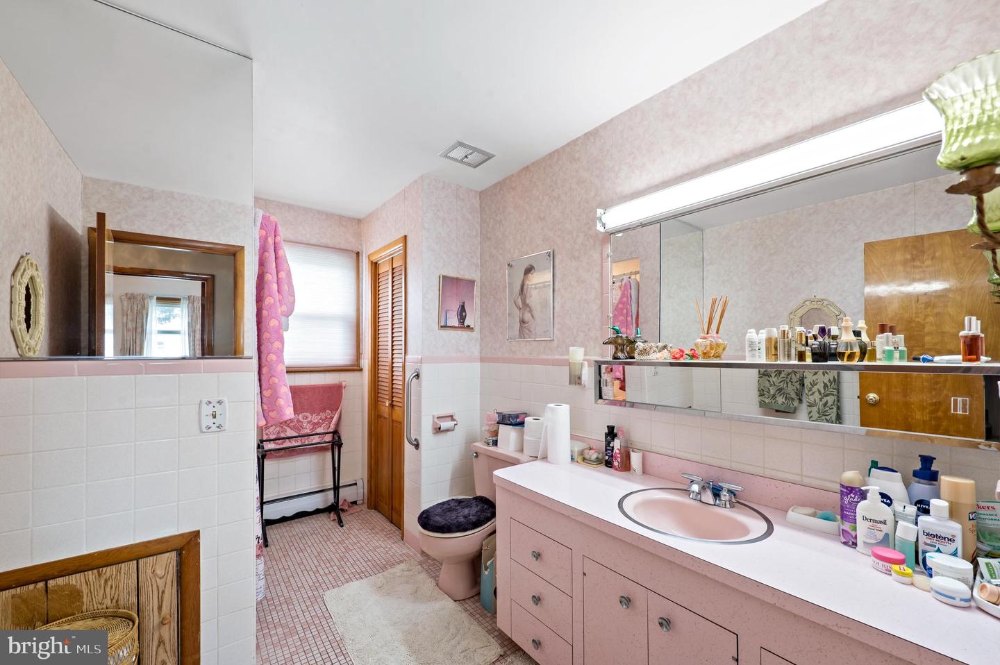 2239 Lafayette Ave