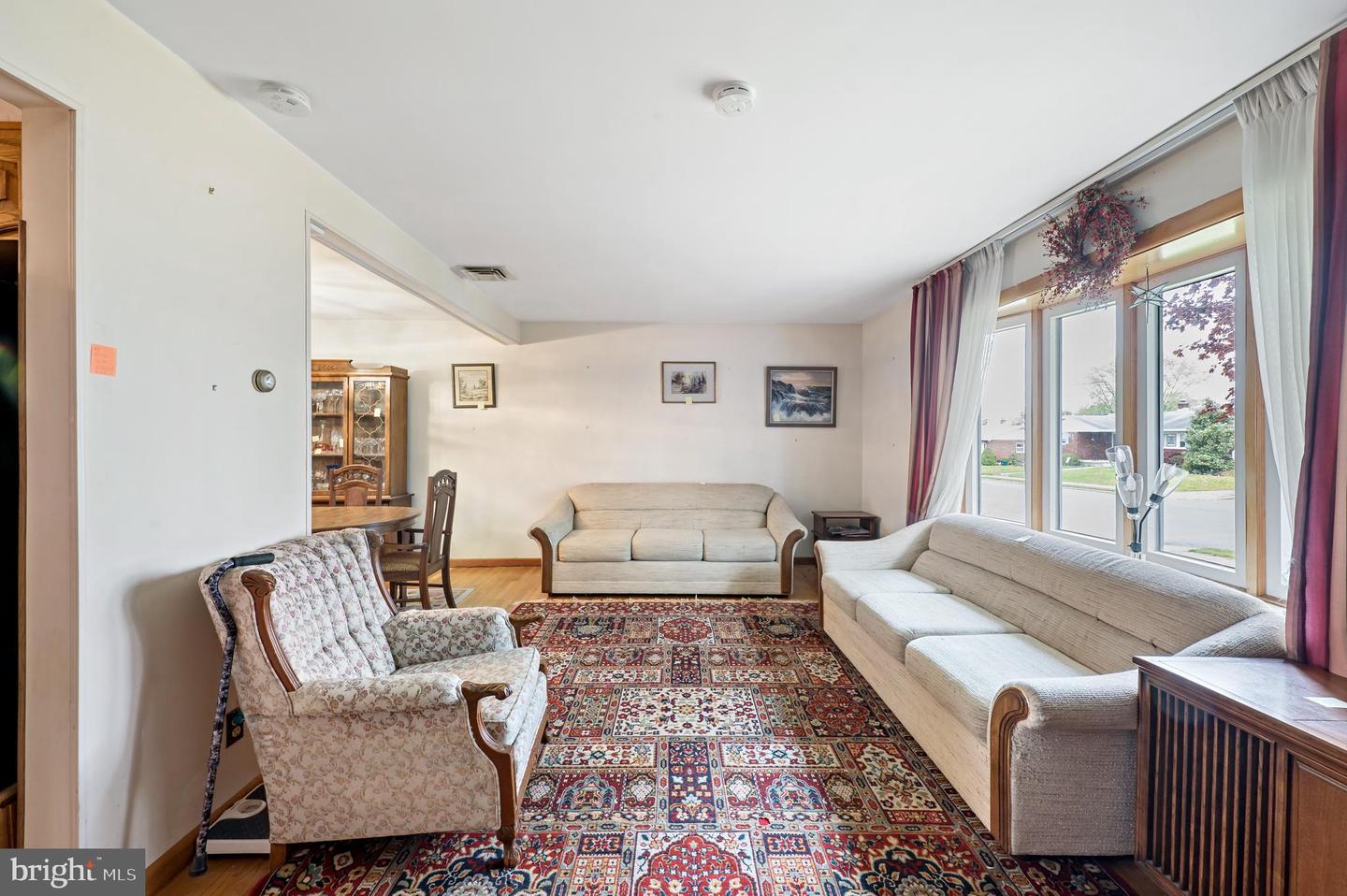 2239 Lafayette Ave