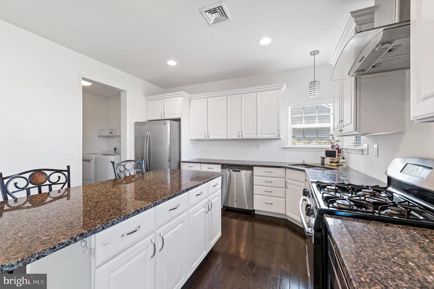 920 Graystone Cir