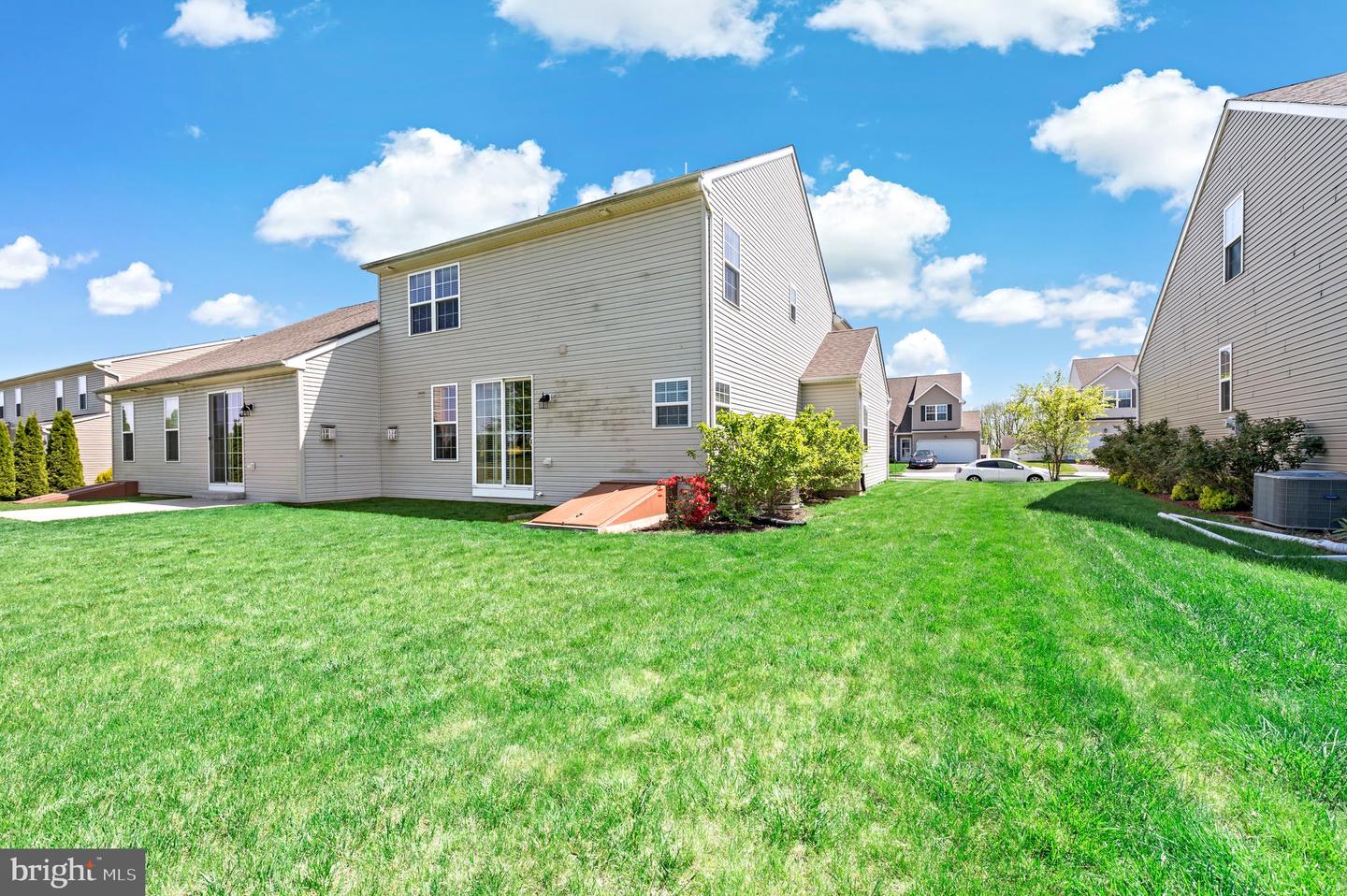 920 Graystone Cir