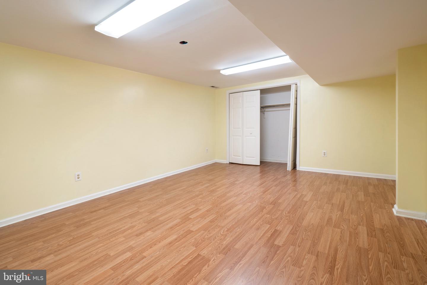 3325 Abbey COURT