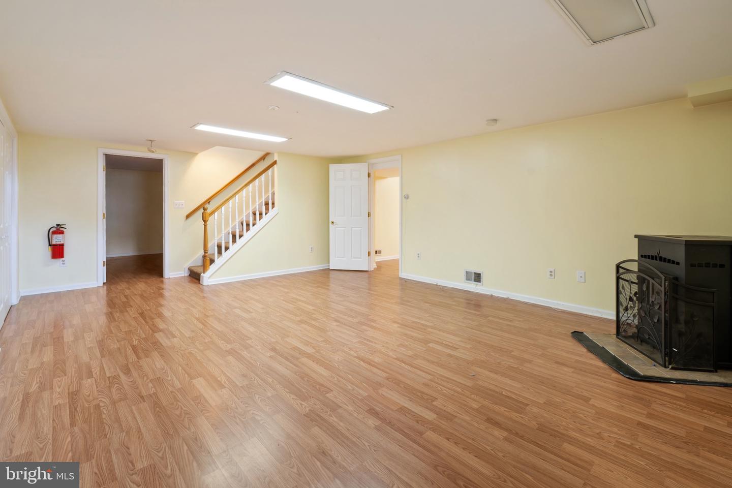 3325 Abbey COURT