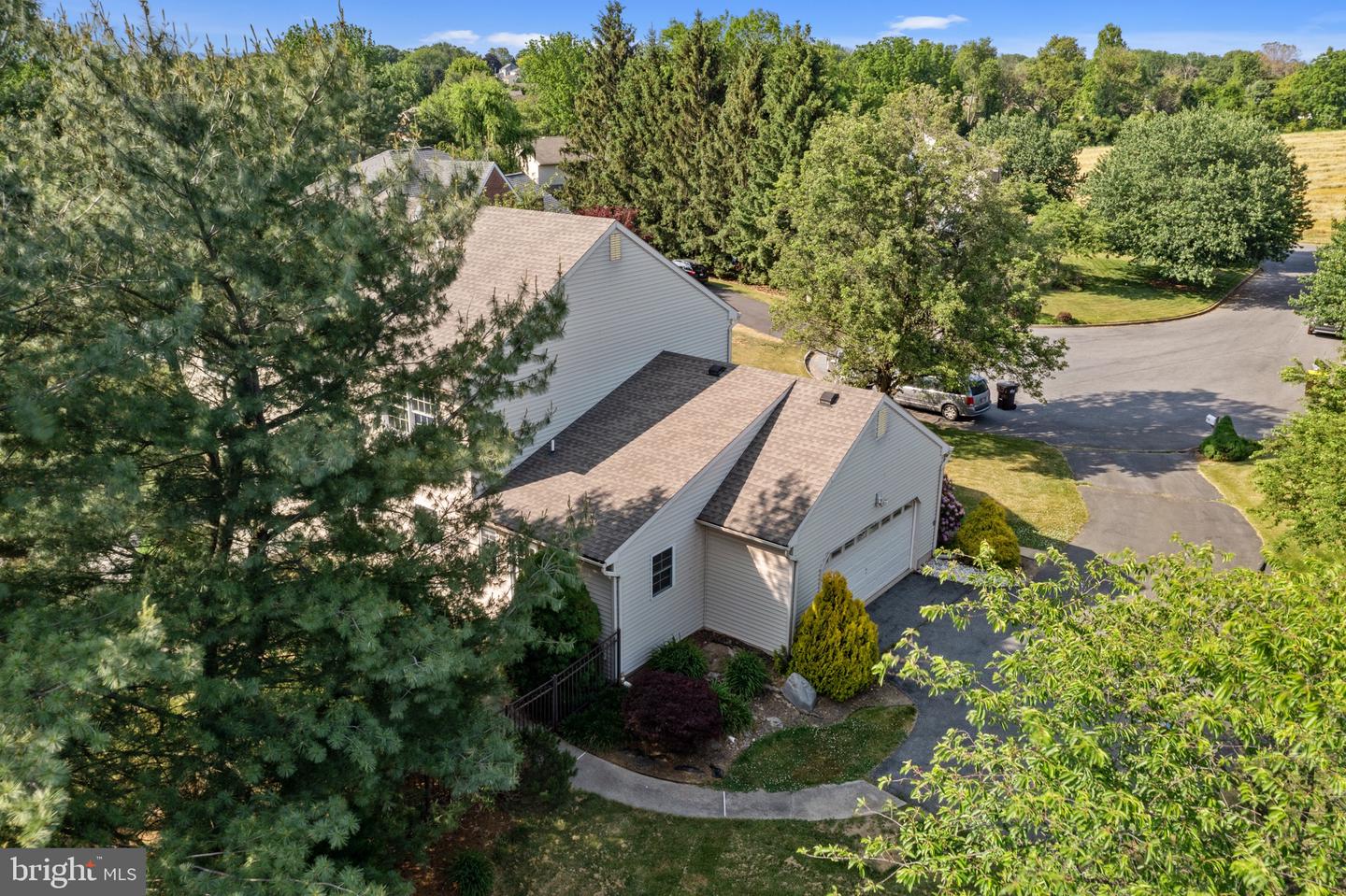 3325 Abbey COURT