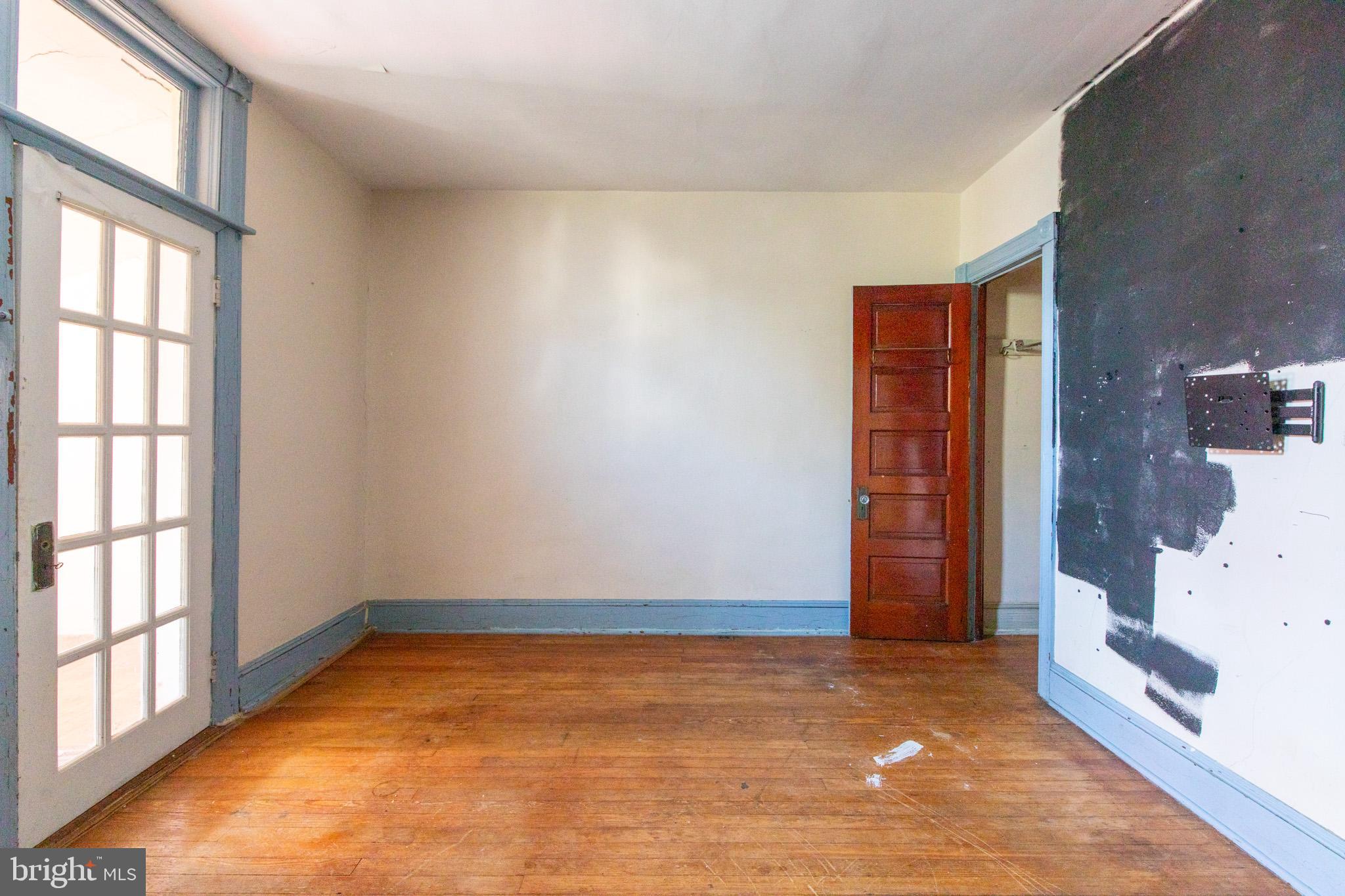 518 Parsons STREET