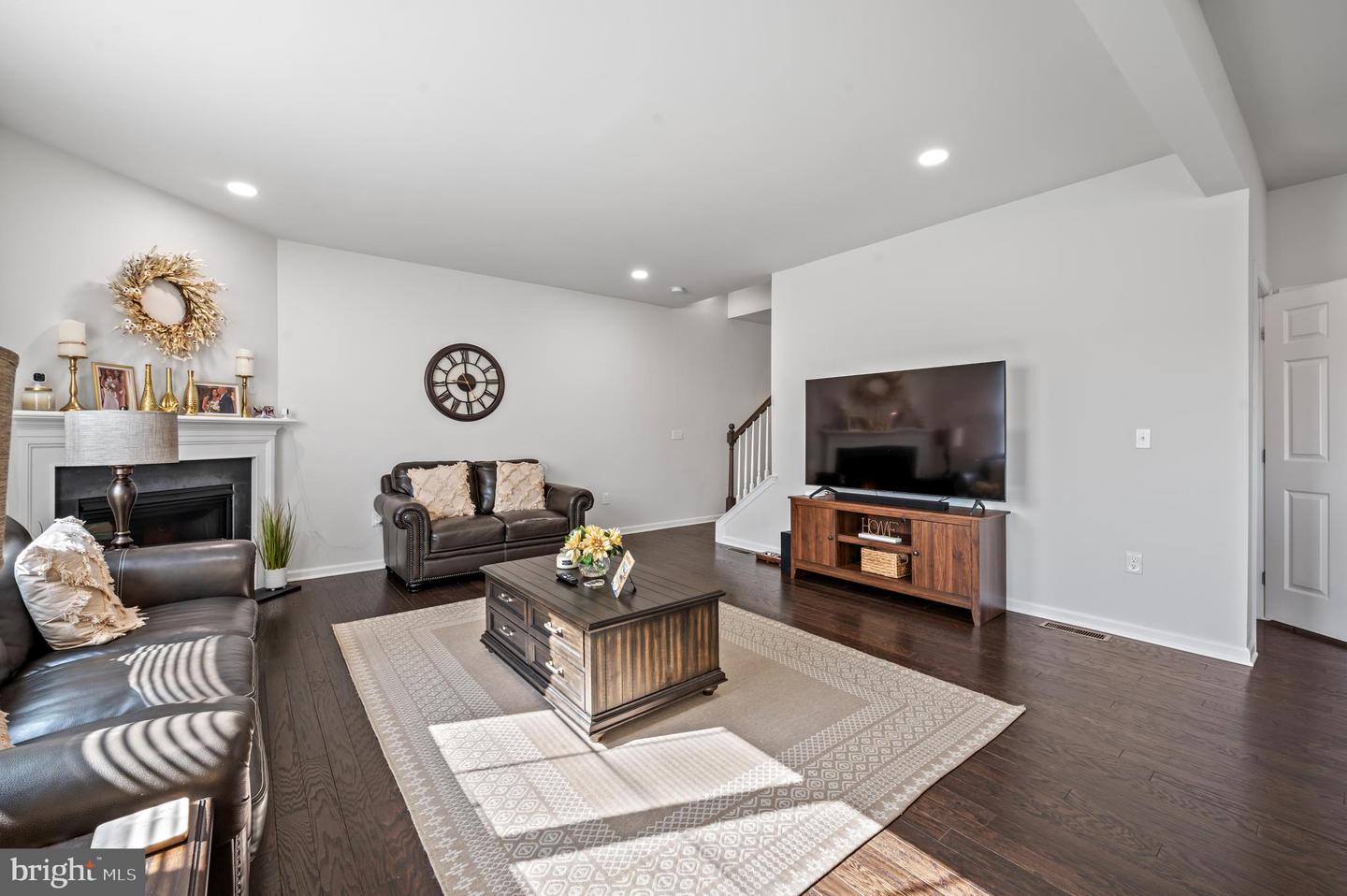 313 Kingsbarns Ln