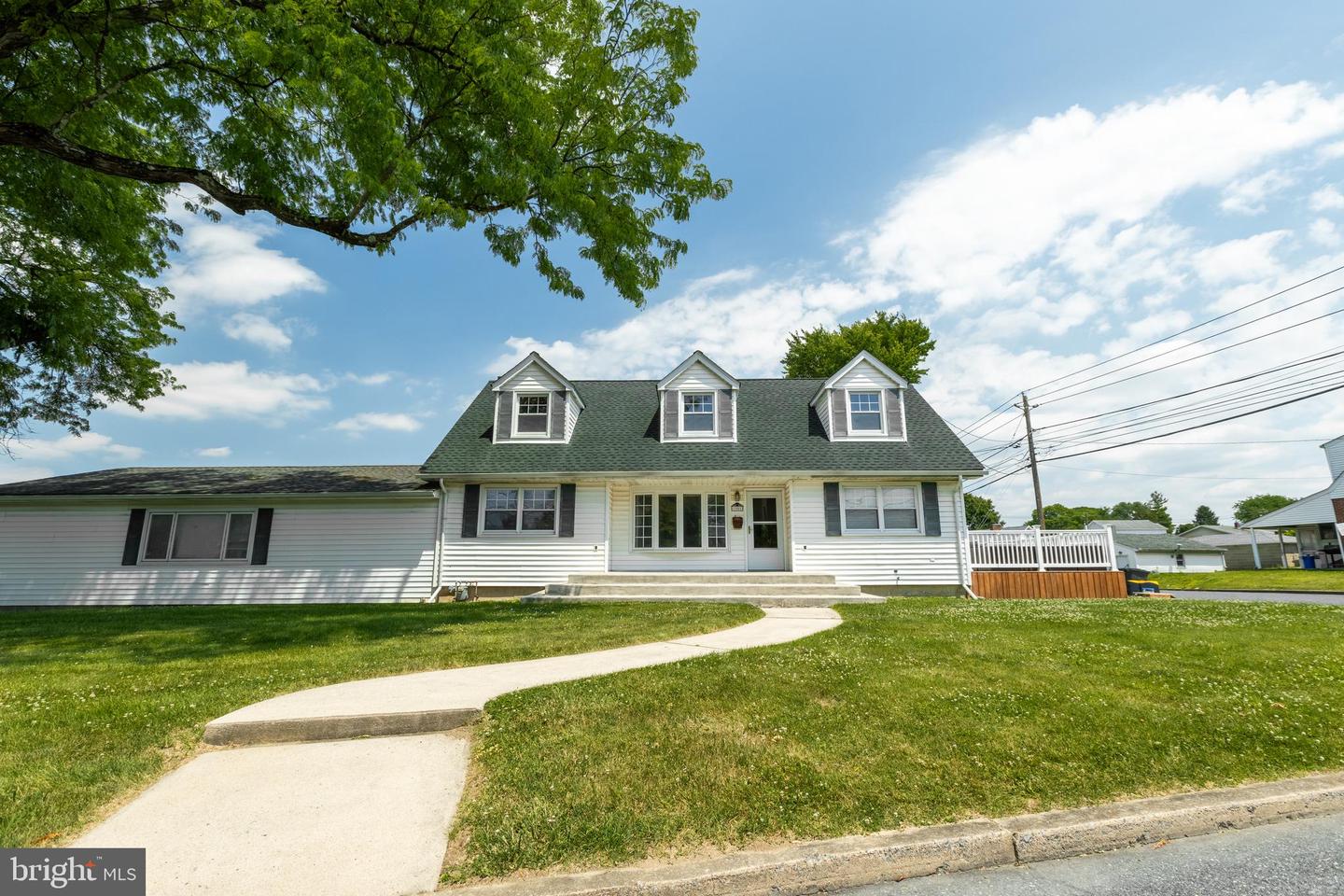 1901 Northampton Ave