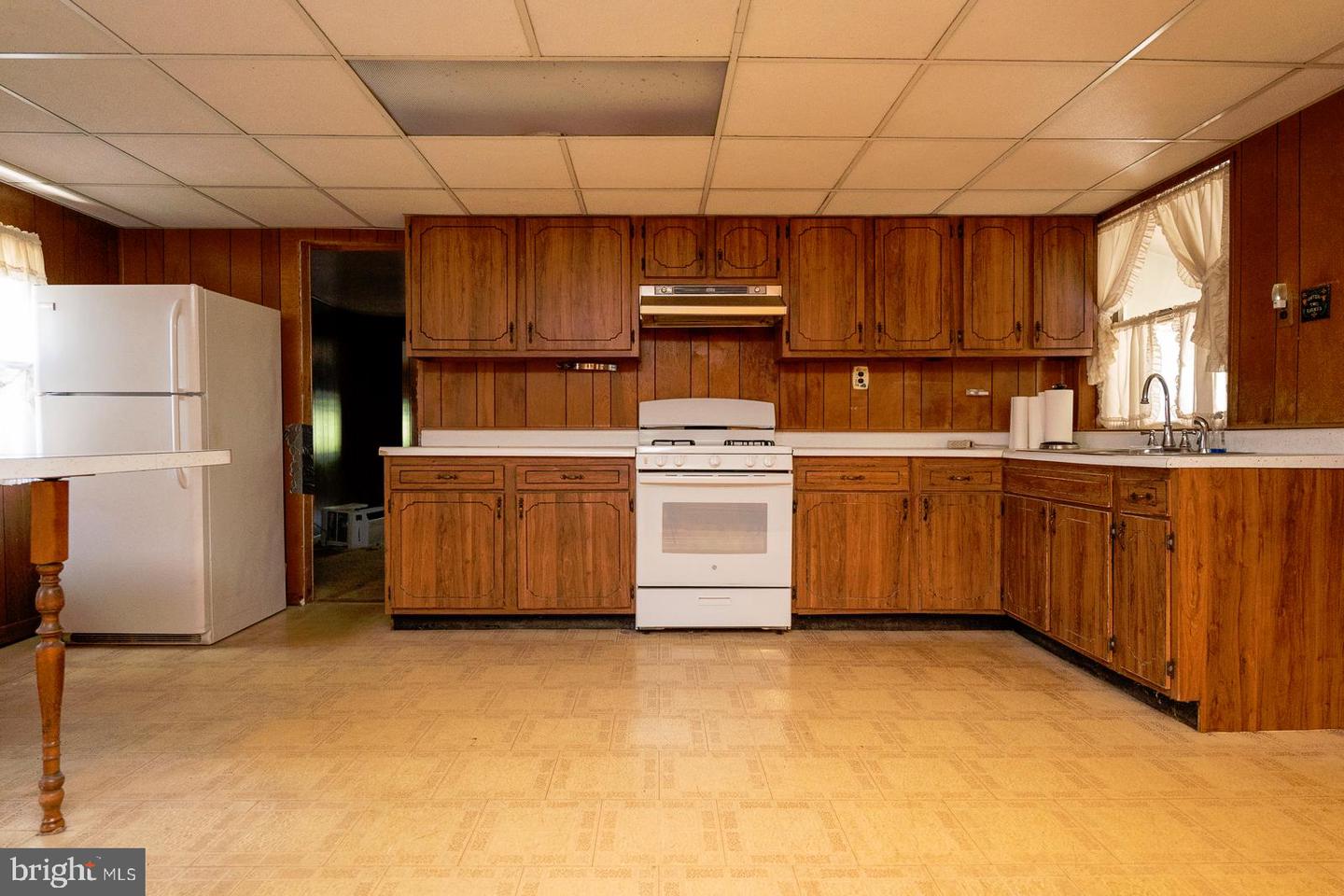 2270 Easton Rd