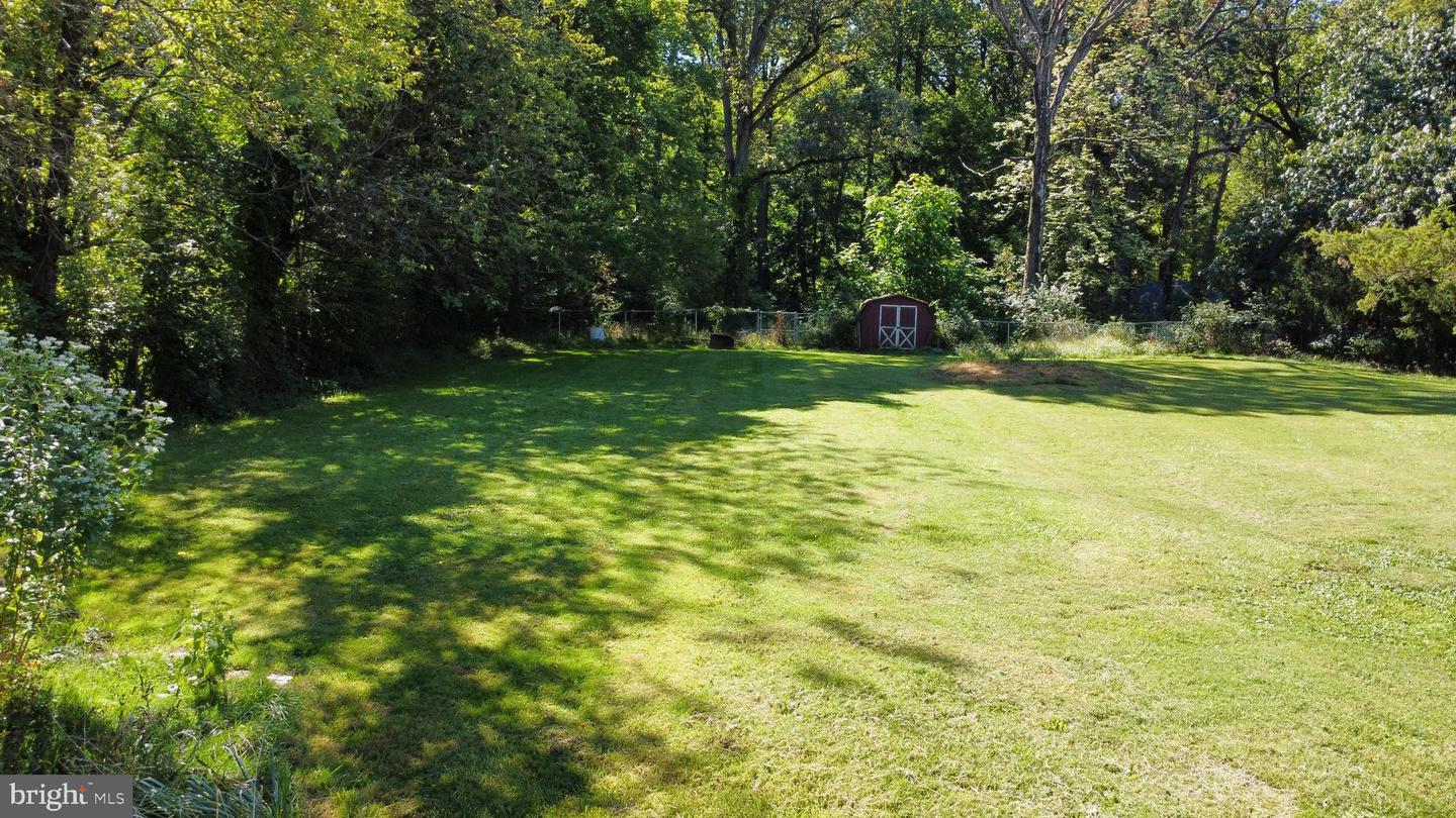 2270 Easton Rd