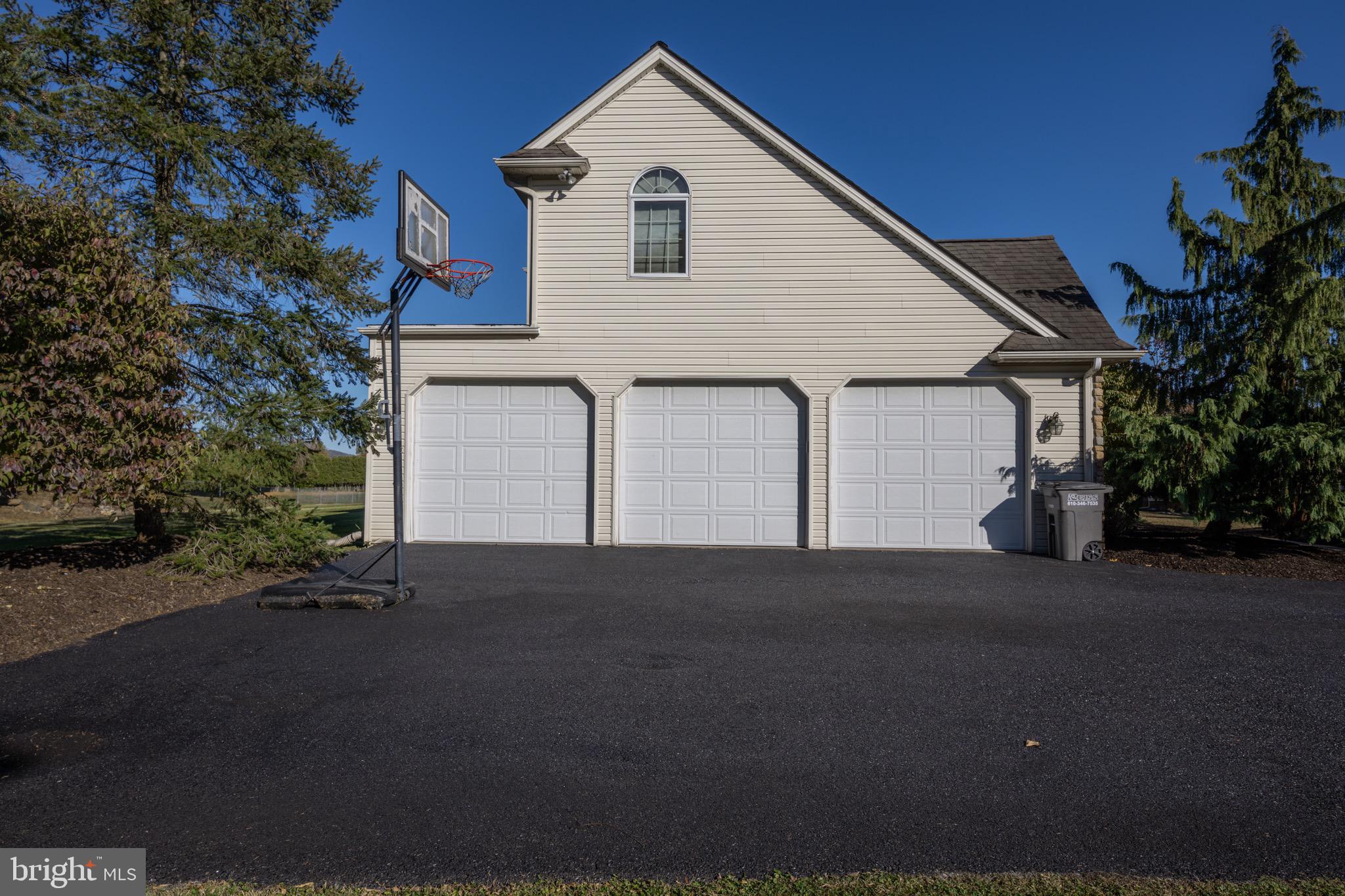 1684 Kevin Dr
