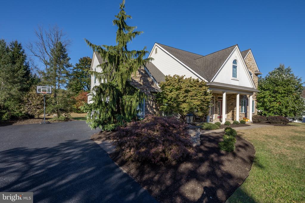 1684 Kevin Dr