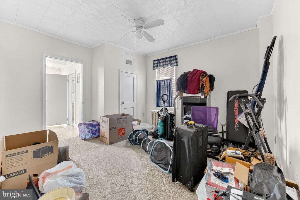 522 E 4TH STREET