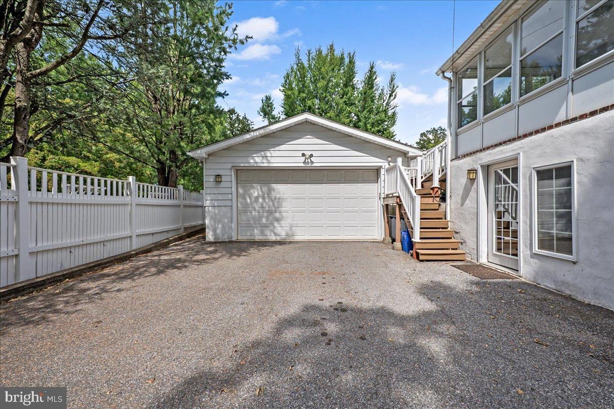 59 W MACADA ROAD