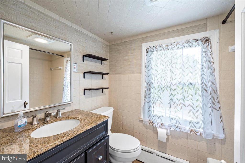59 W MACADA ROAD