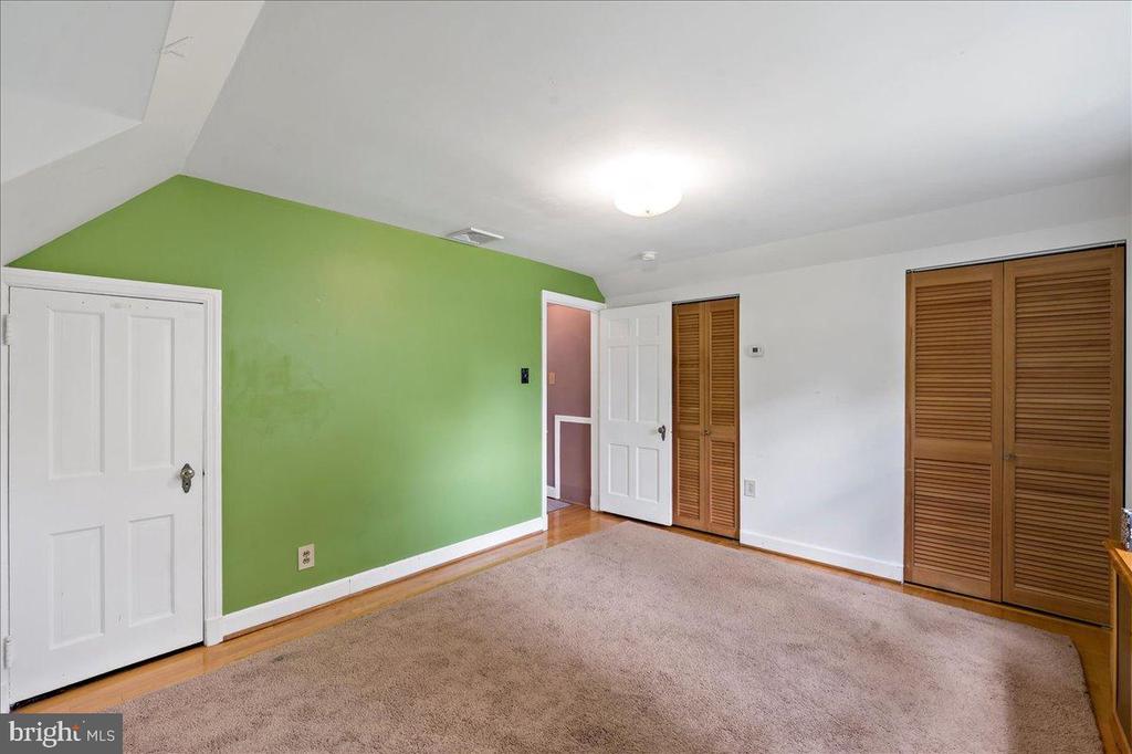 59 W MACADA ROAD