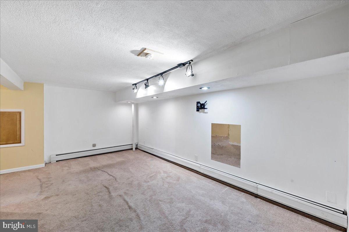 59 W MACADA ROAD