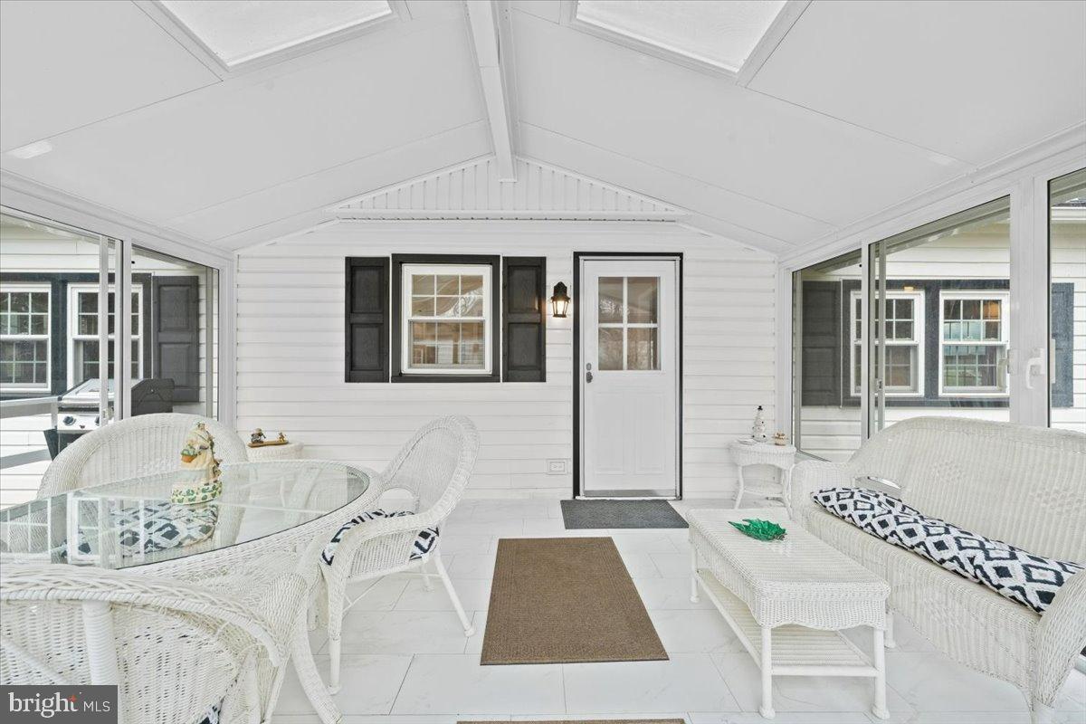 3349 BRODHEAD ROAD