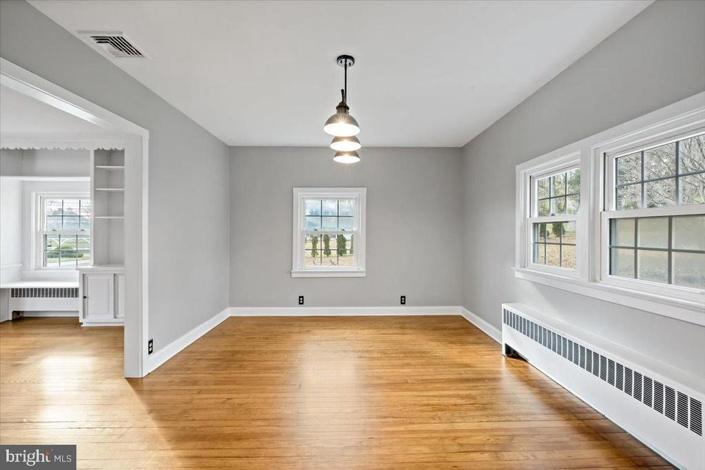 3349 BRODHEAD ROAD