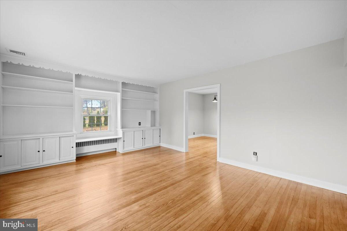 3349 BRODHEAD ROAD