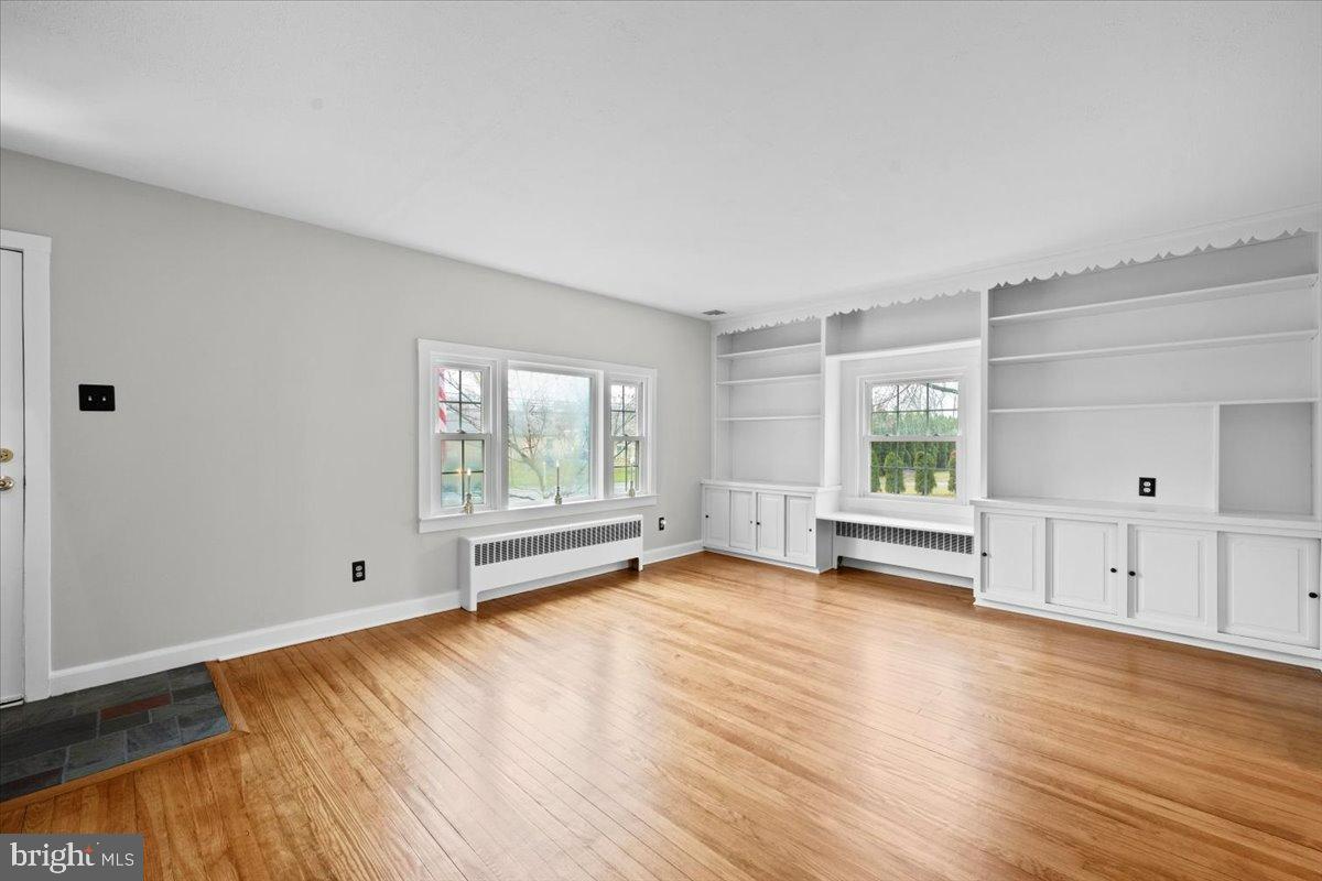 3349 BRODHEAD ROAD