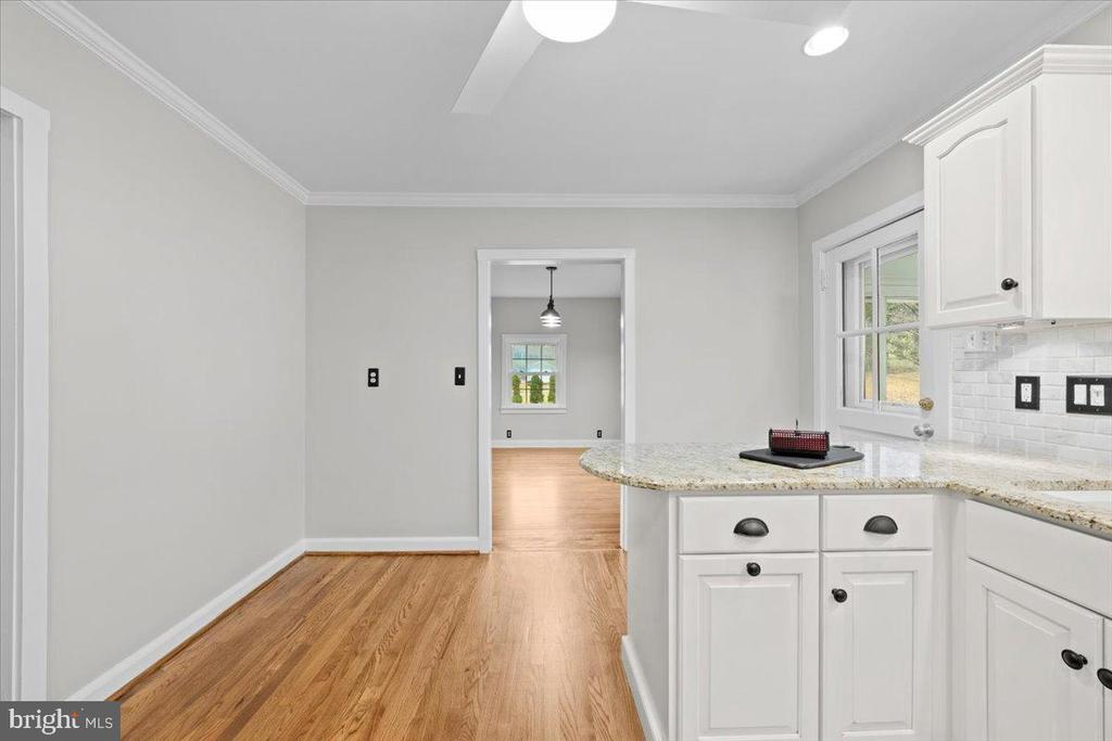 3349 BRODHEAD ROAD