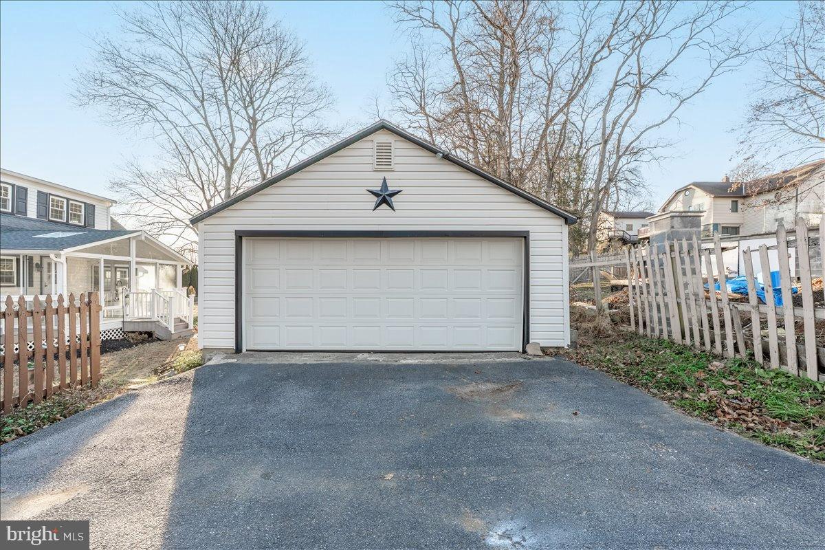 3349 BRODHEAD ROAD