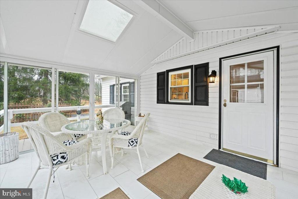 3349 BRODHEAD ROAD
