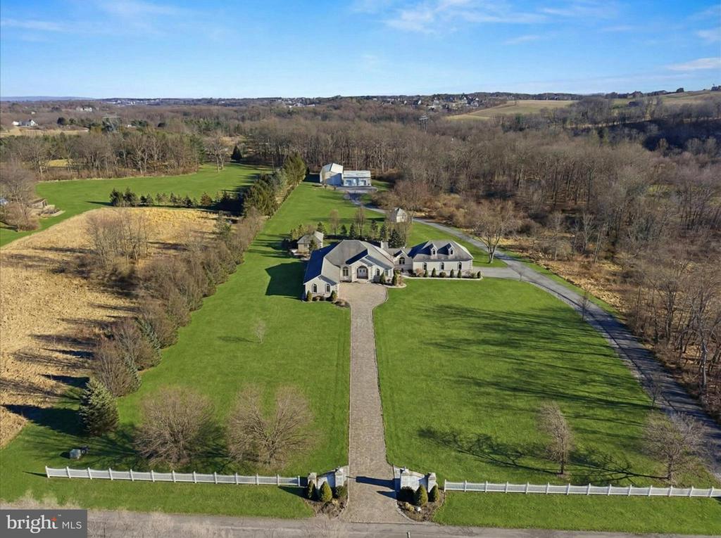 901 MEYER ROAD