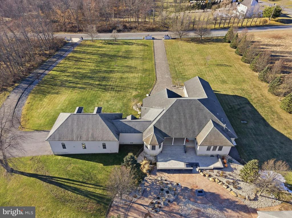 901 MEYER ROAD