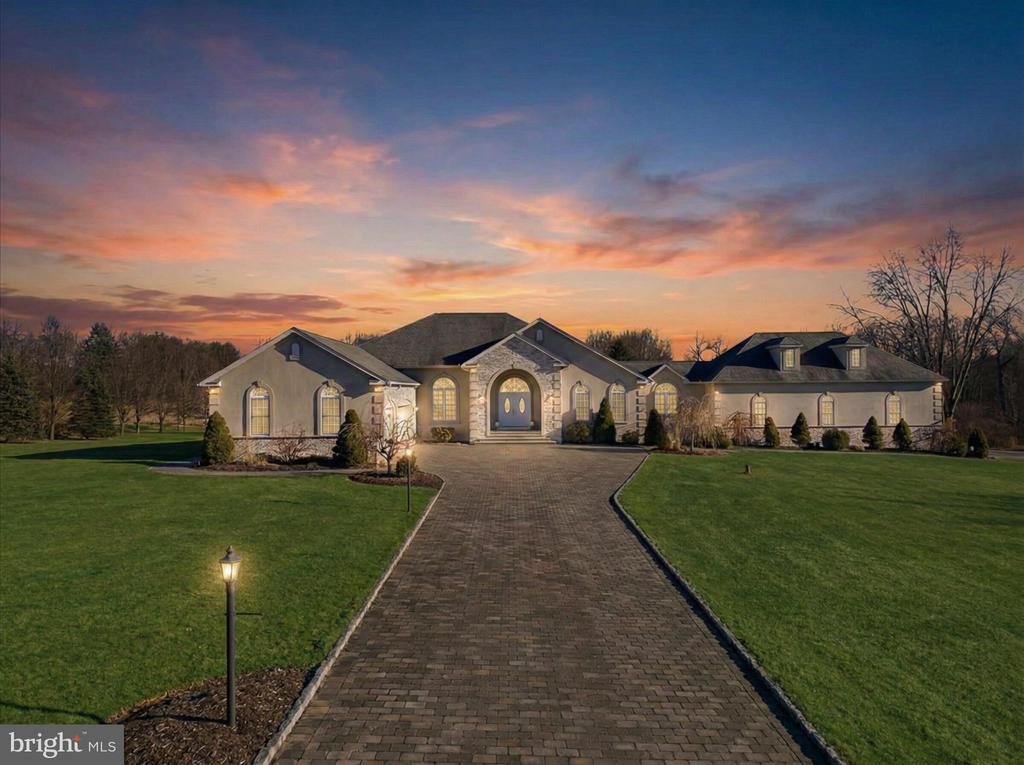 901 MEYER ROAD