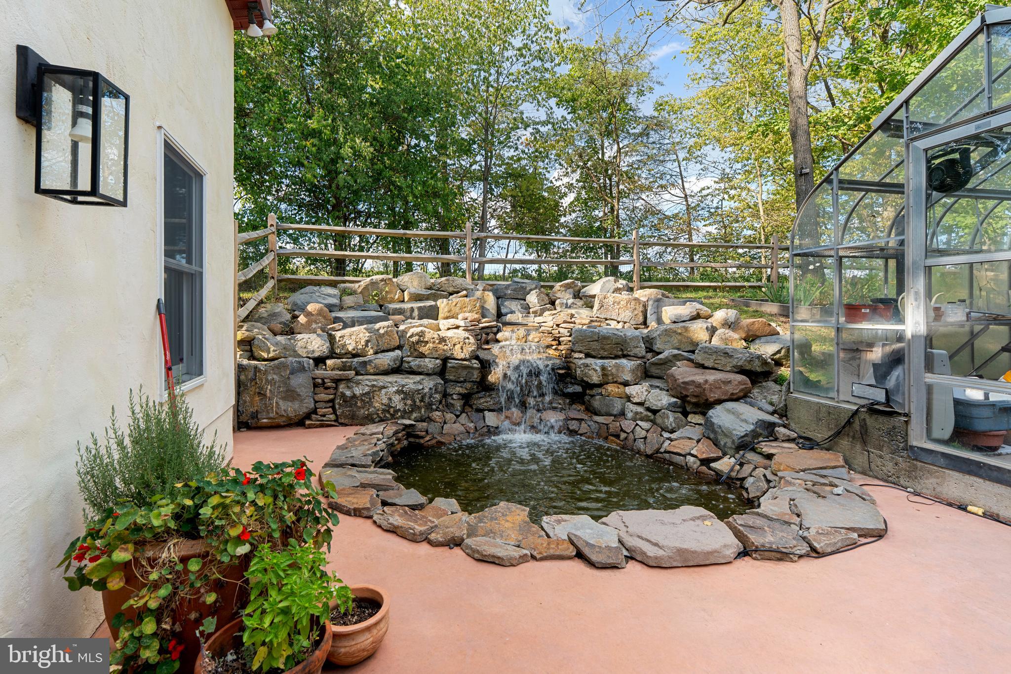 EO LITTLE CREEK ROAD