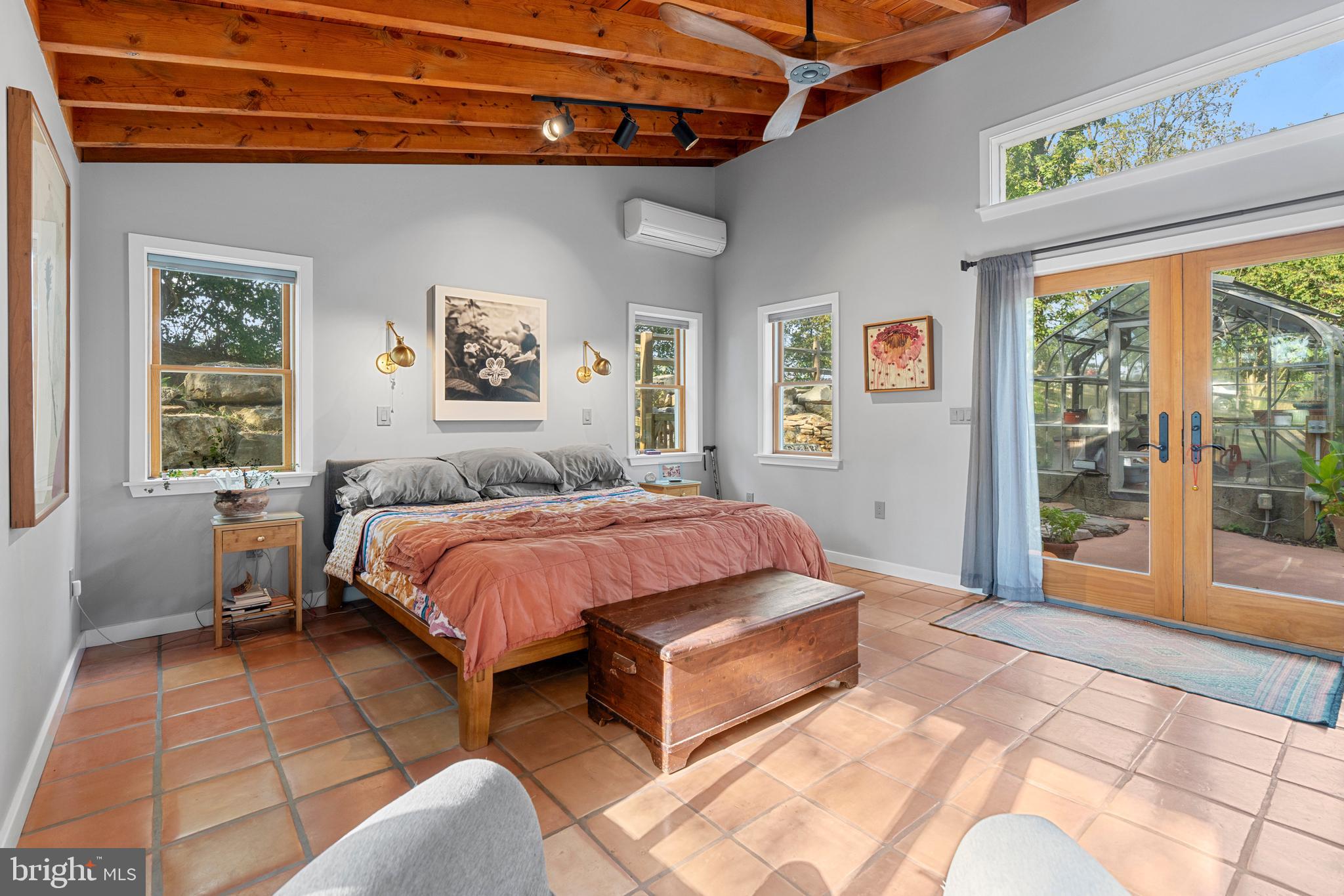 EO LITTLE CREEK ROAD