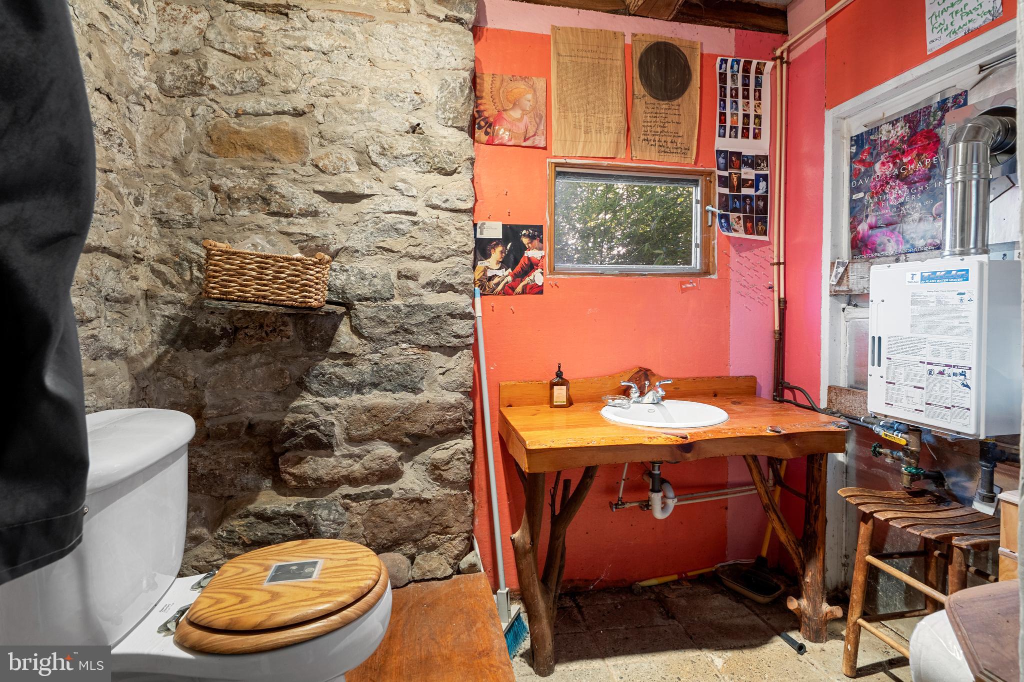 EO LITTLE CREEK ROAD