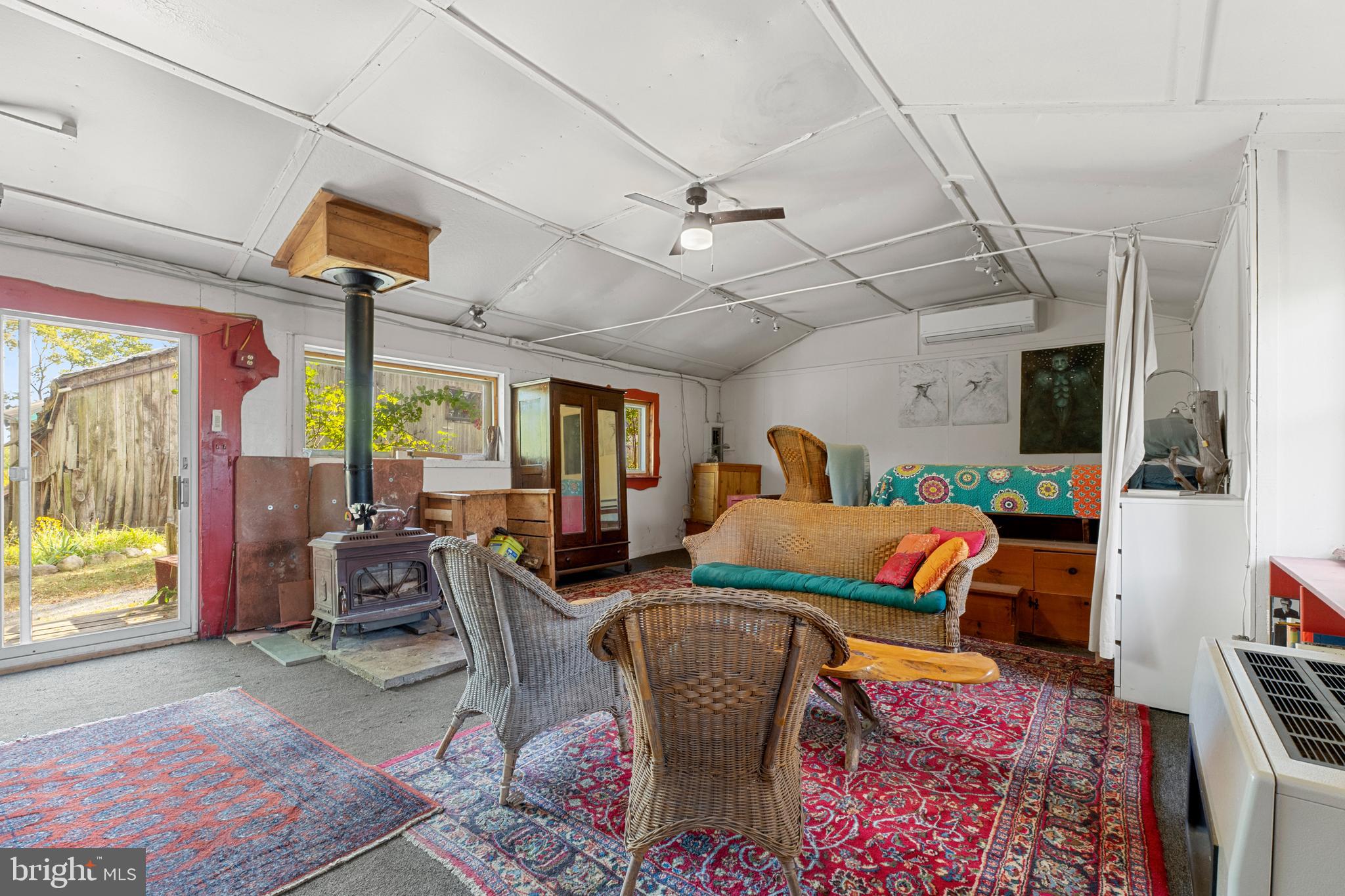 EO LITTLE CREEK ROAD