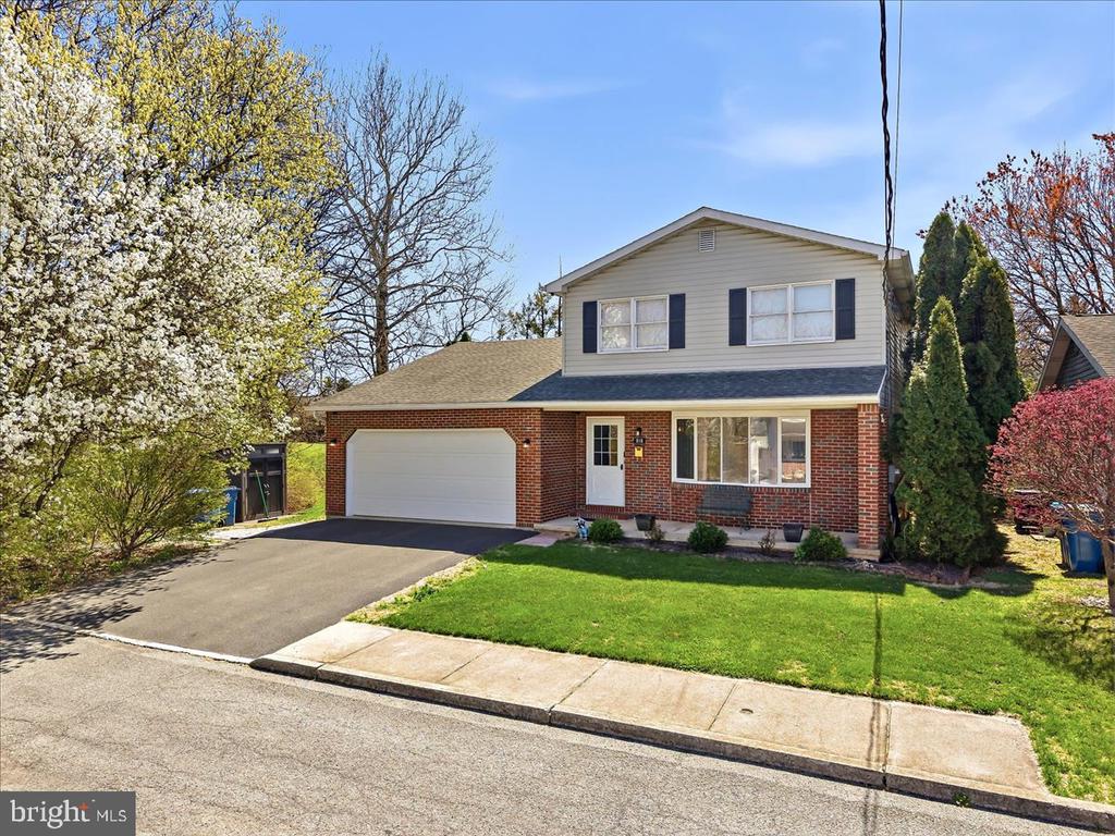 510 APPLE STREET