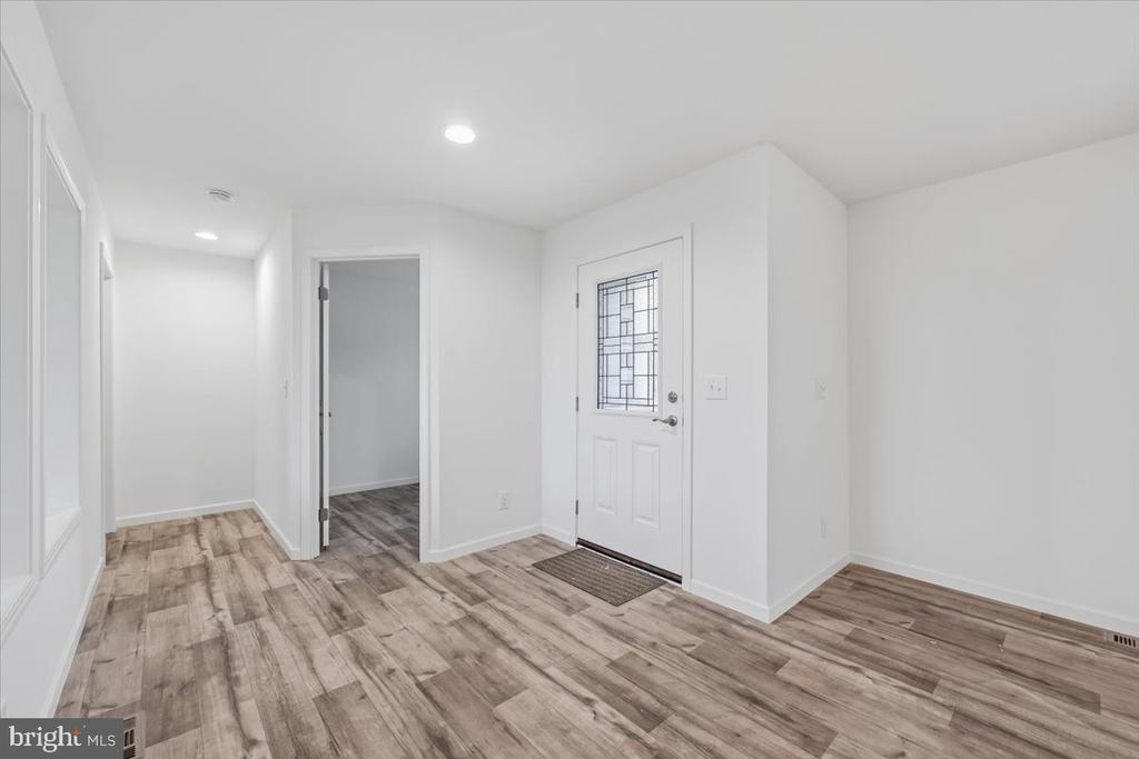 1318 AYLESBURY ROAD