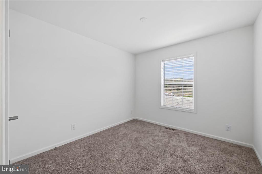 1318 AYLESBURY ROAD