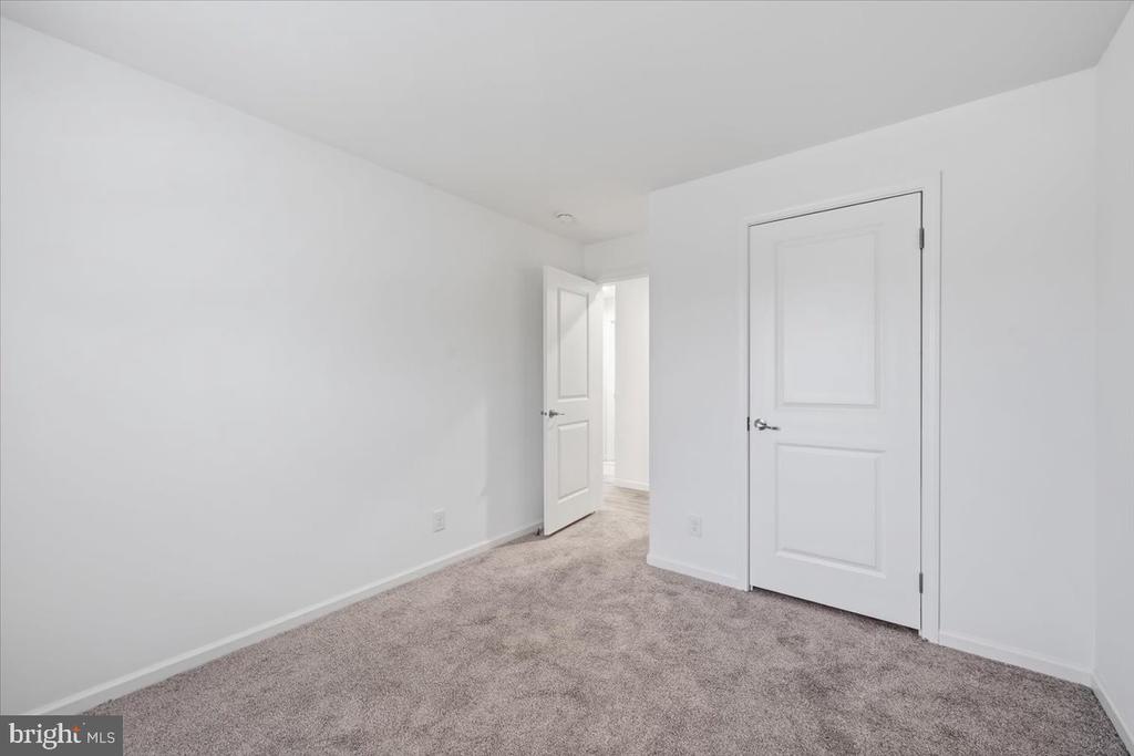 1318 AYLESBURY ROAD