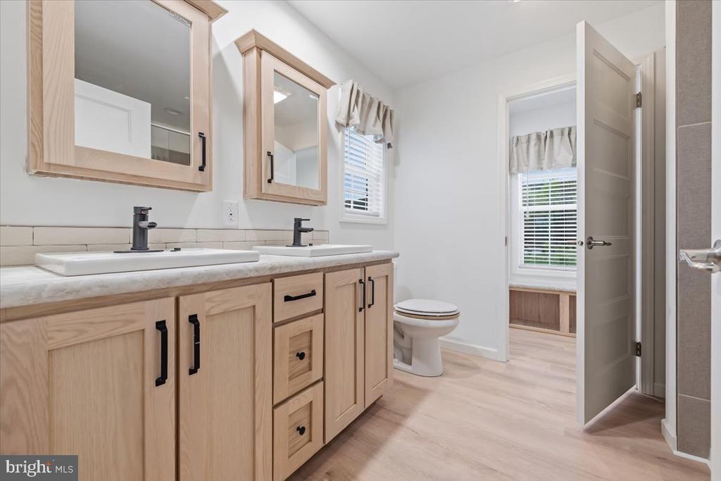3987 HASTINGS ROAD