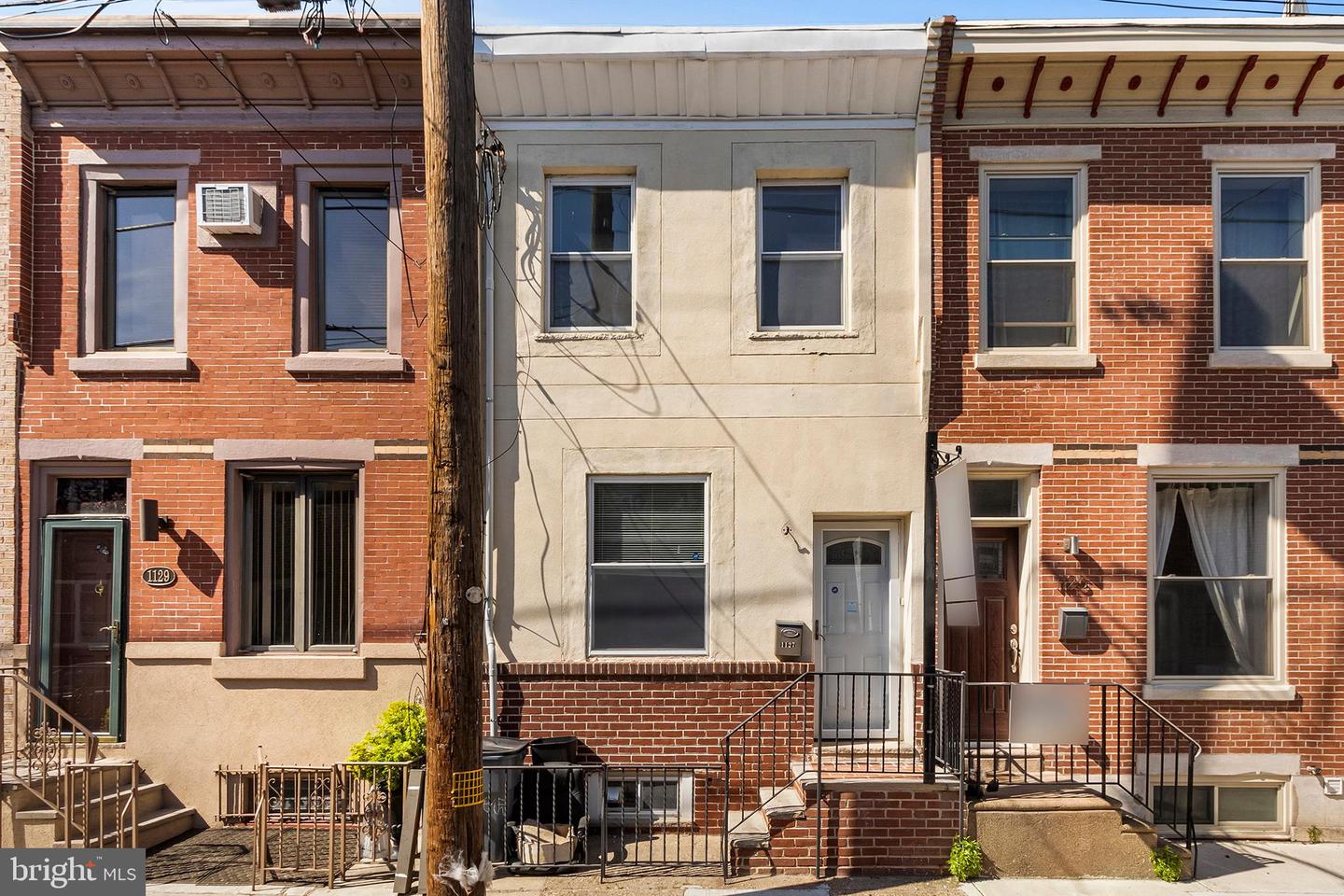 1127 MERCY STREET