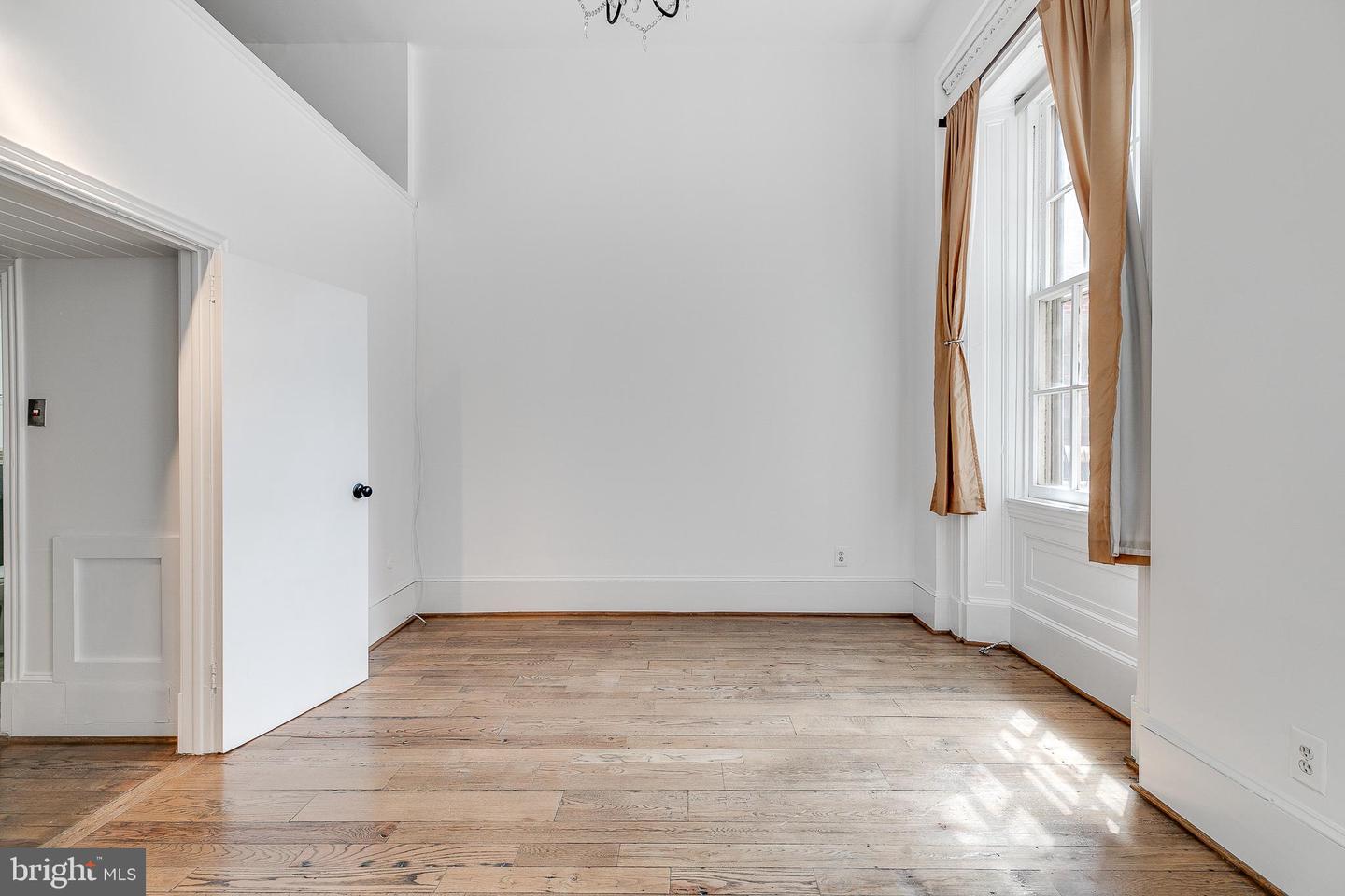 924 SPRUCE STREET Unit: 101