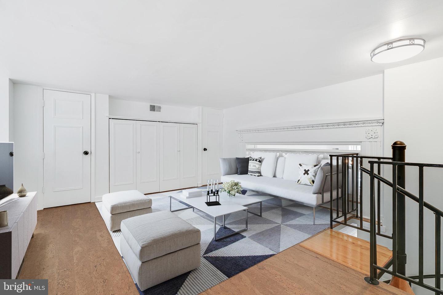 924 SPRUCE STREET Unit: 101