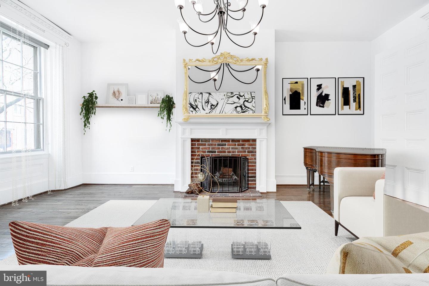 924 SPRUCE STREET Unit: 101
