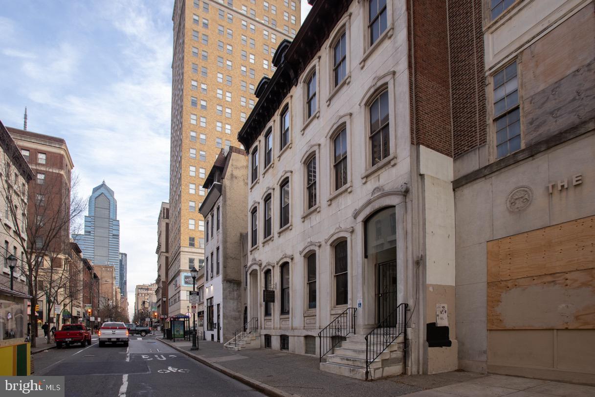 2008 CHESTNUT STREET