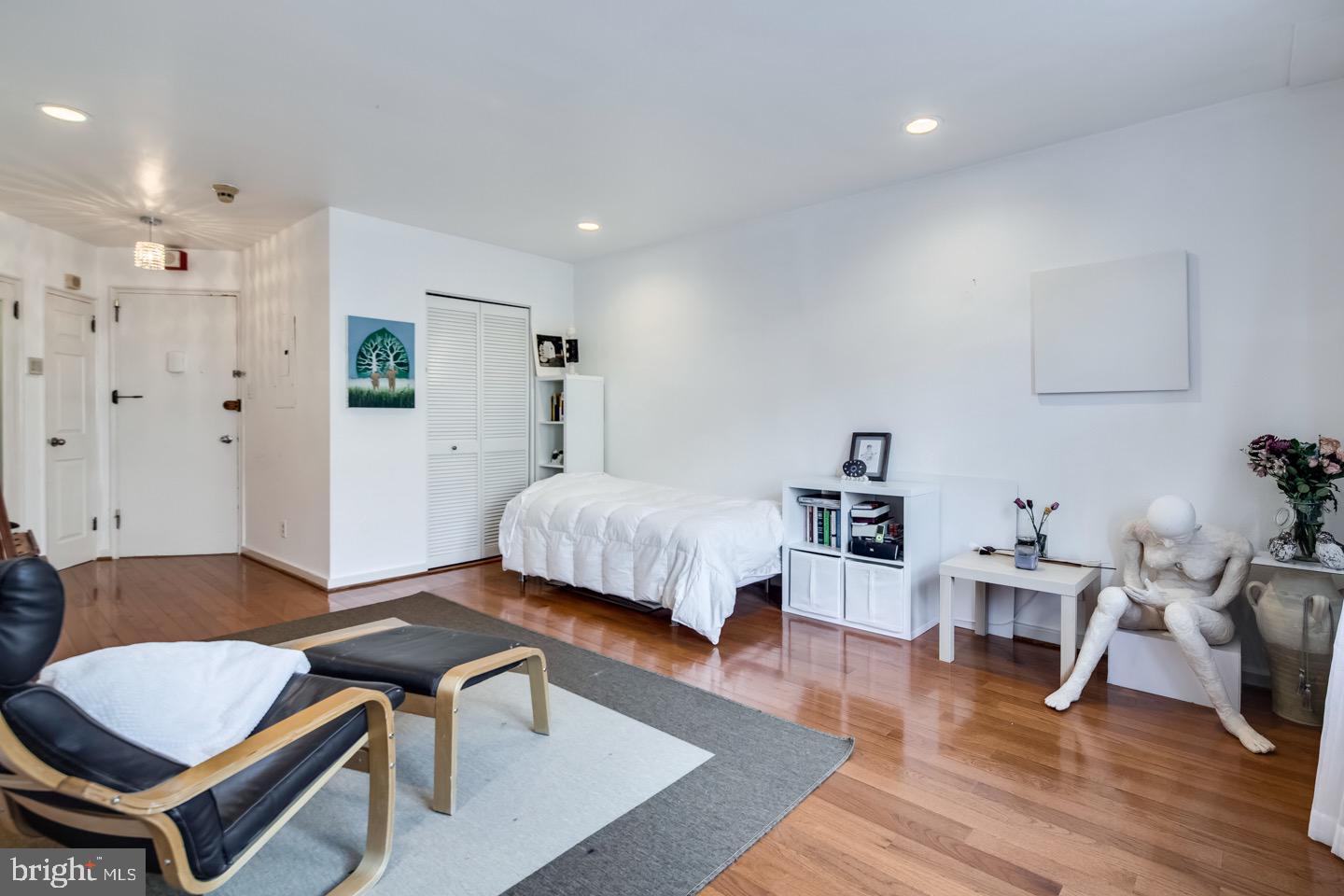 2601 PENNSYLVANIA AVENUE Unit: 113