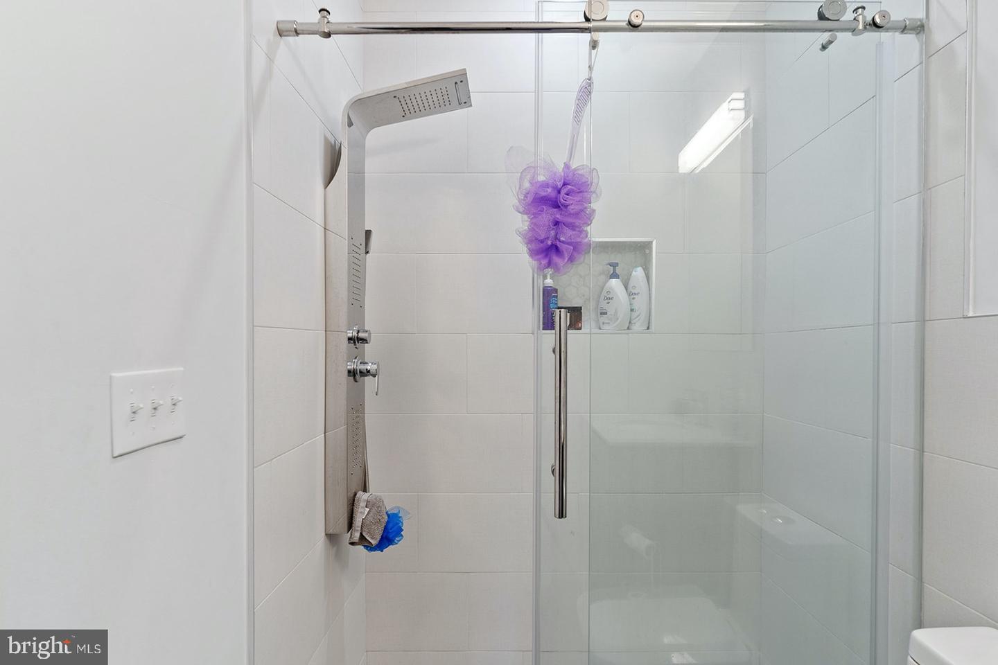 1922 N 6TH STREET Unit: 2