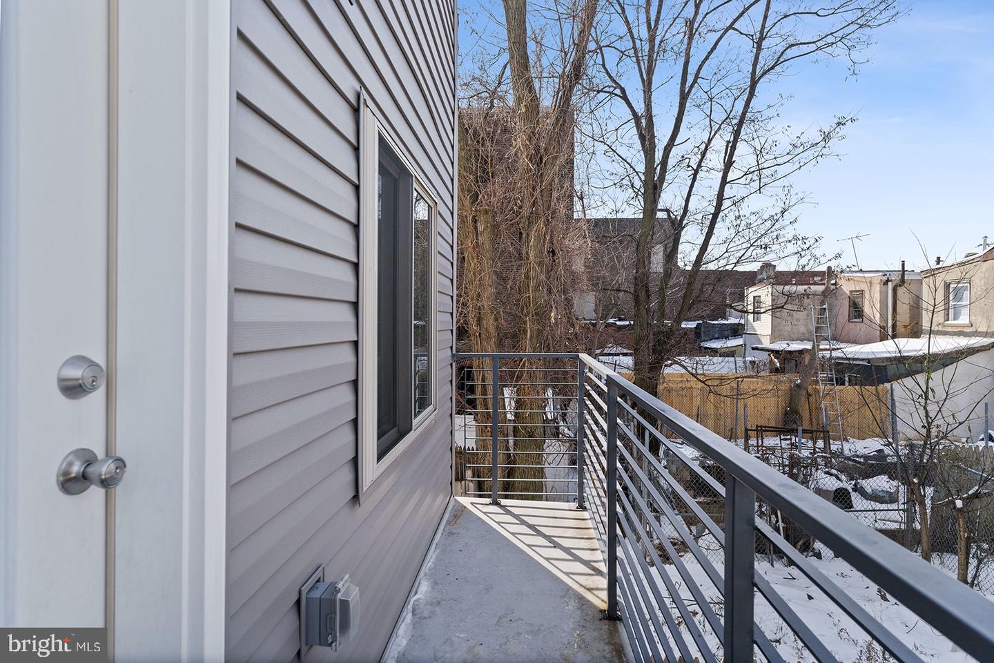 1922 N 6TH STREET Unit: 2