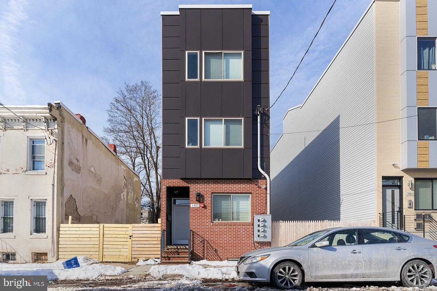 1922 N 6TH STREET Unit: 2